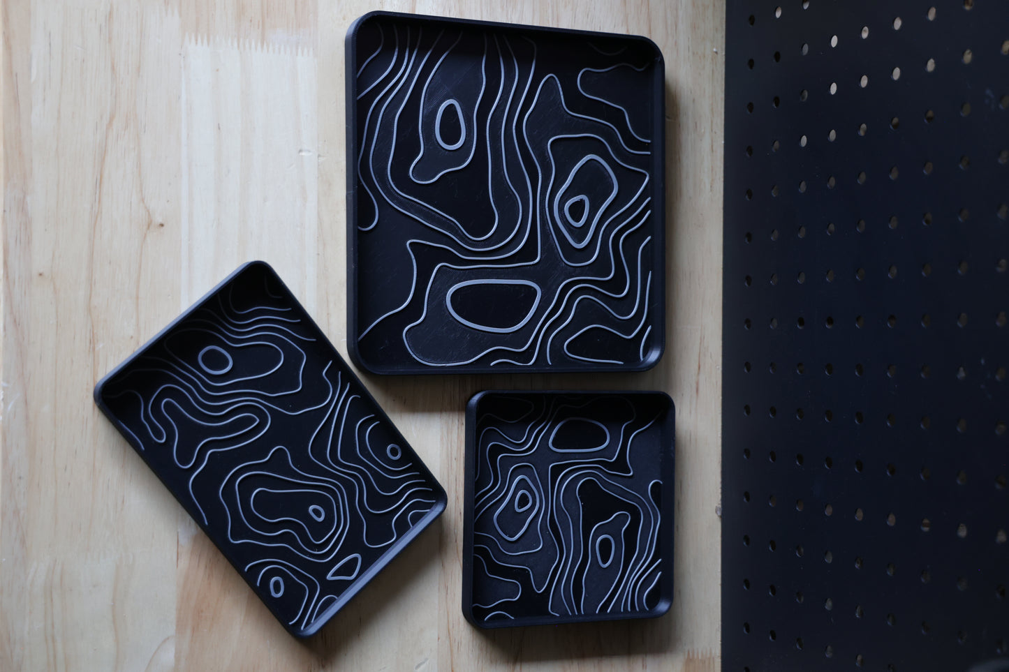 Topographical EDC Tray