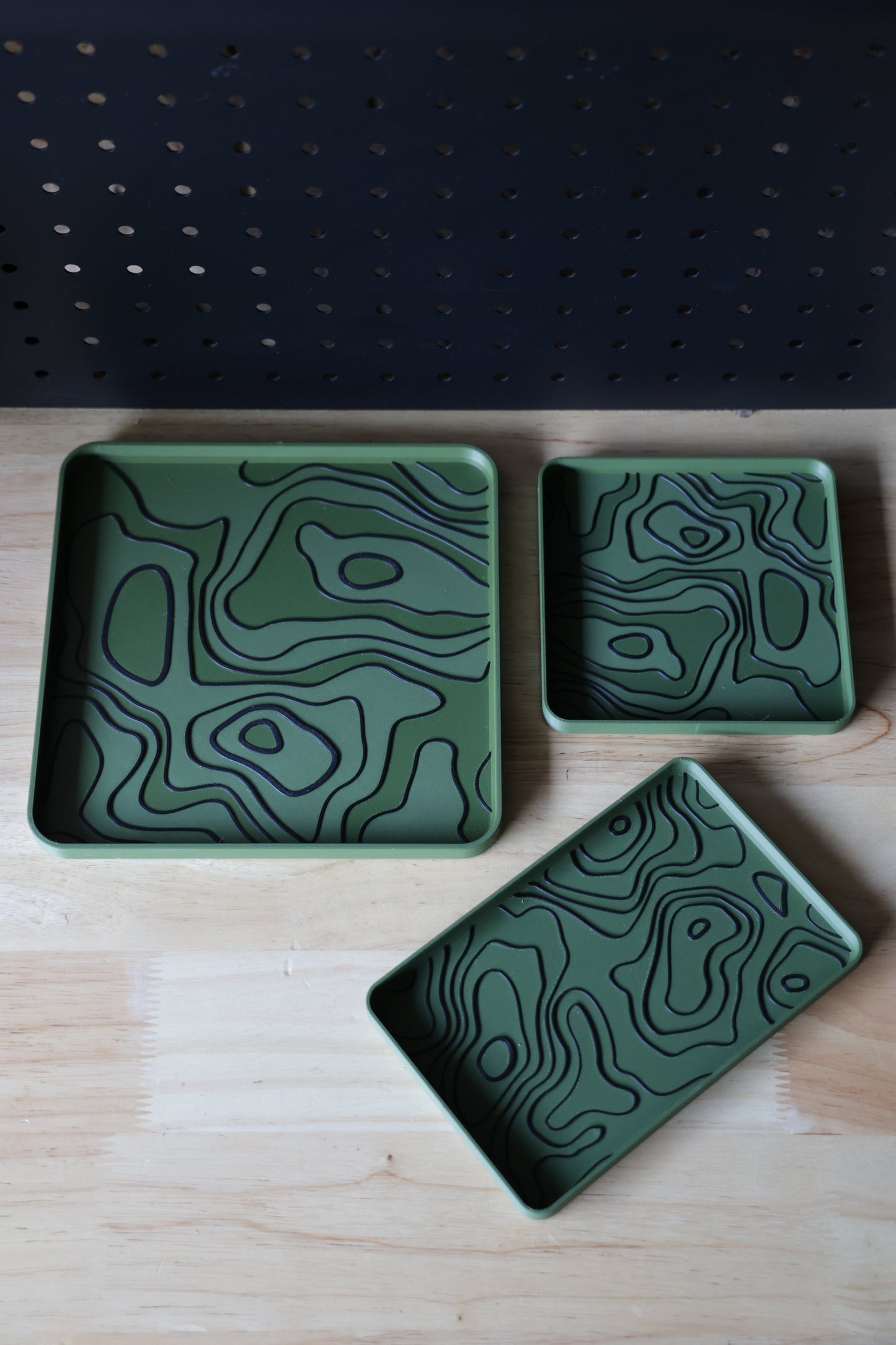 Topographical EDC Tray