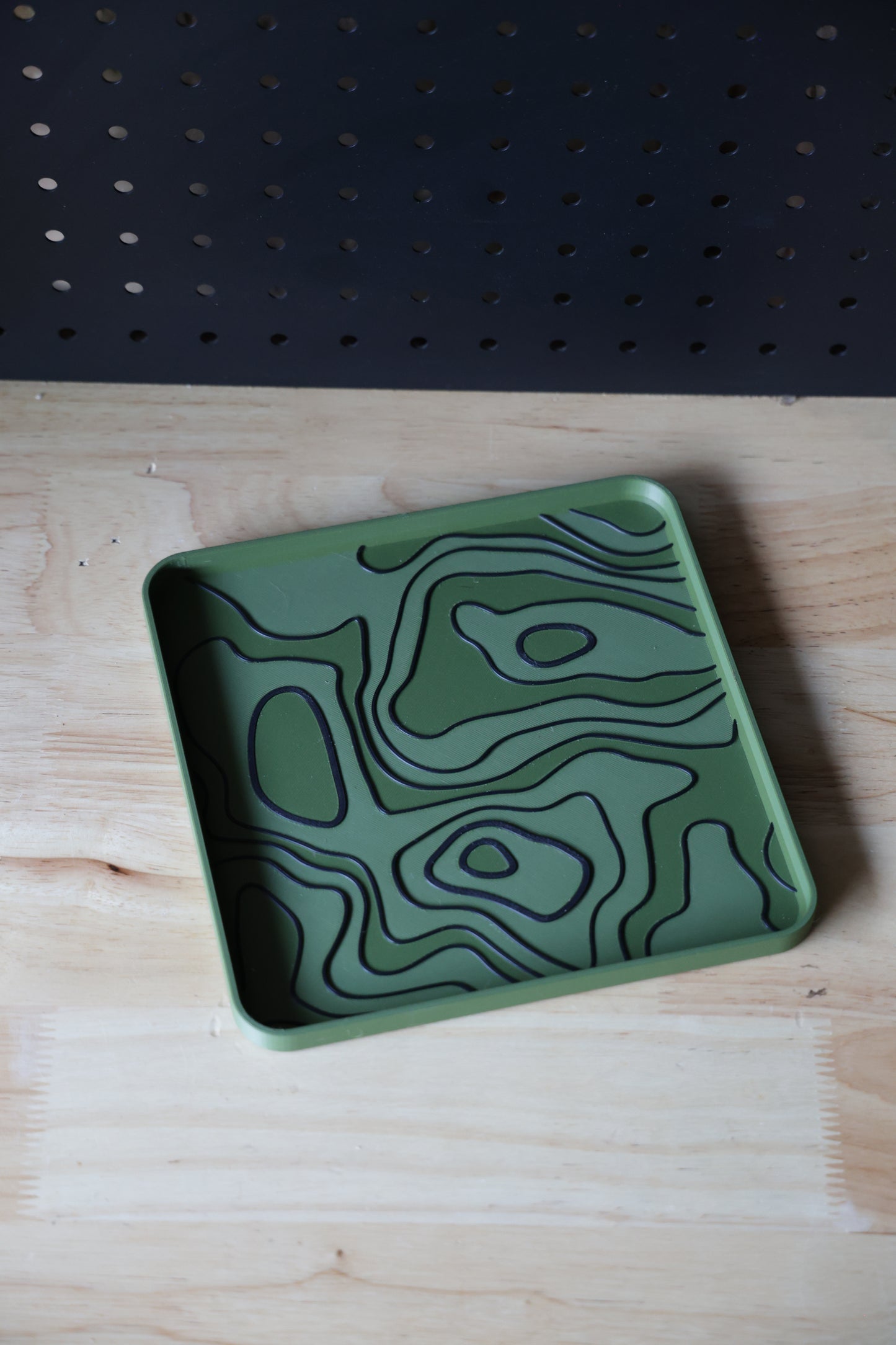 Topographical EDC Tray