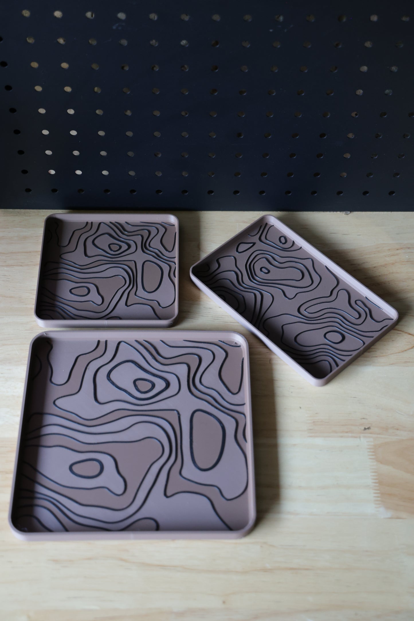 Topographical EDC Tray