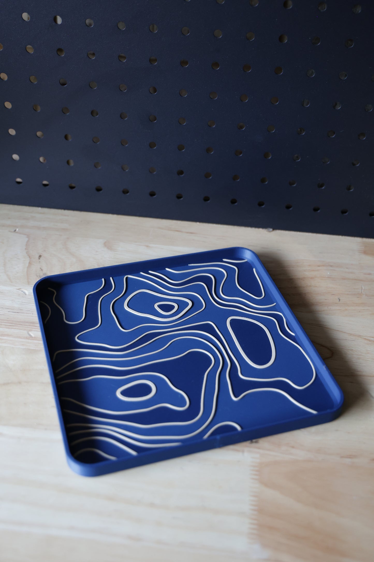 Topographical EDC Tray