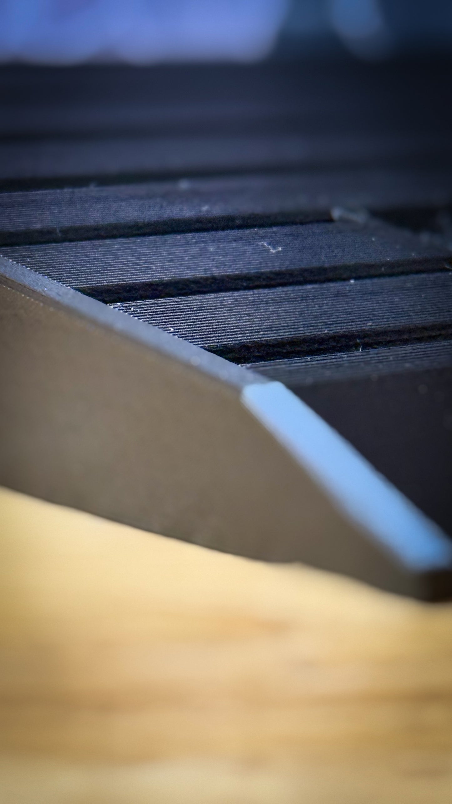 The Vanguard - Modular large challenge coin holder