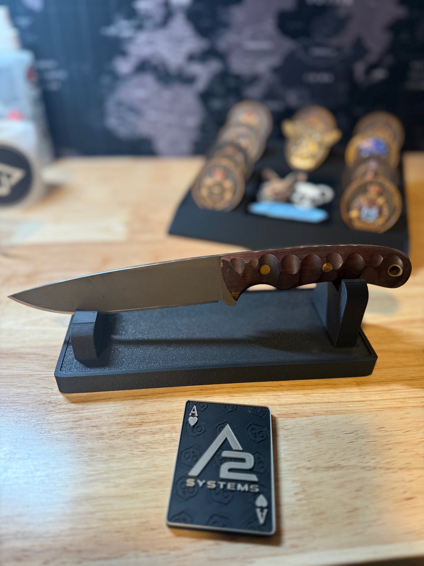 Knife Display Standard