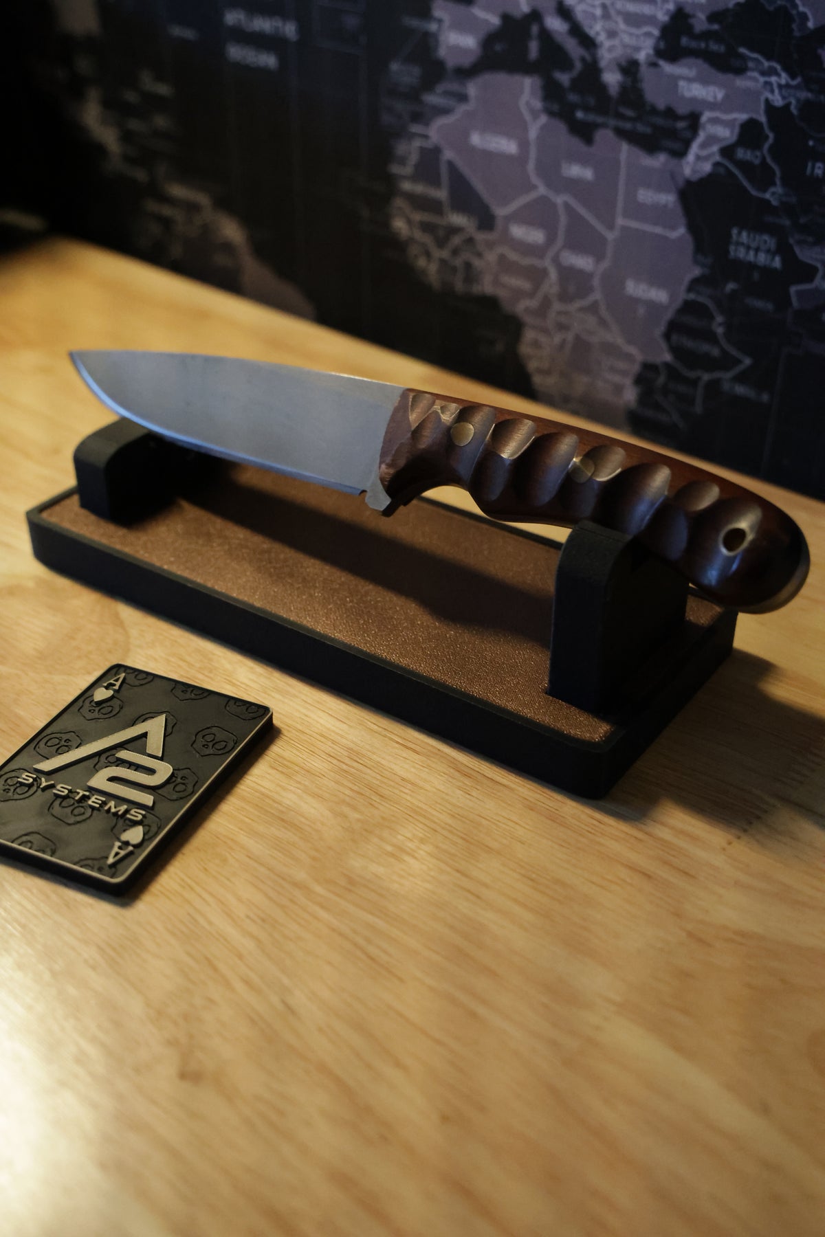 Knife Display Standard